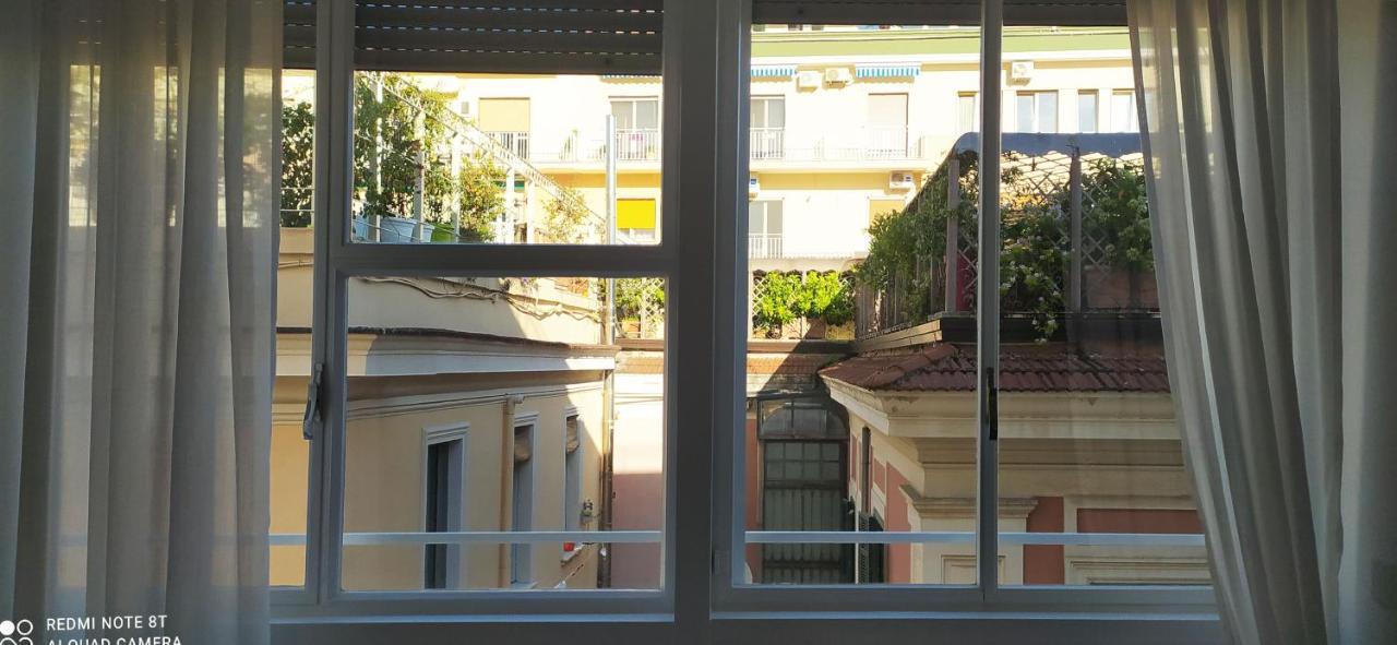 Viatorretta4 Bed & Breakfast Salerno Luaran gambar