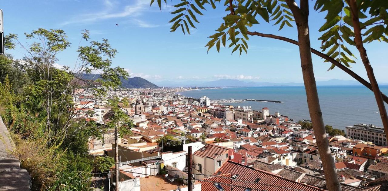 Viatorretta4 Bed & Breakfast Salerno Luaran gambar