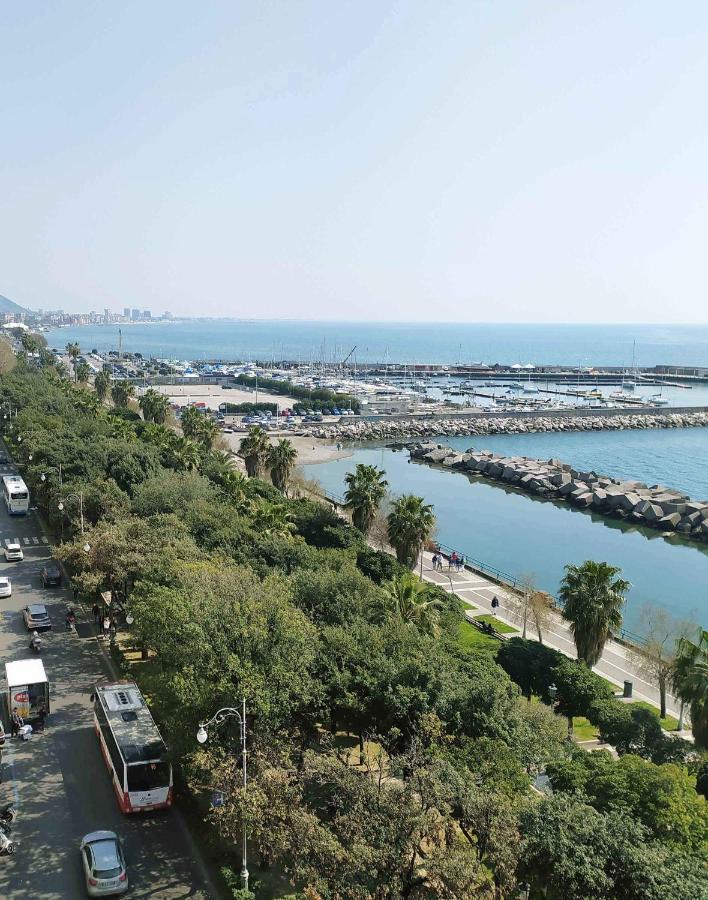 Viatorretta4 Bed & Breakfast Salerno Luaran gambar