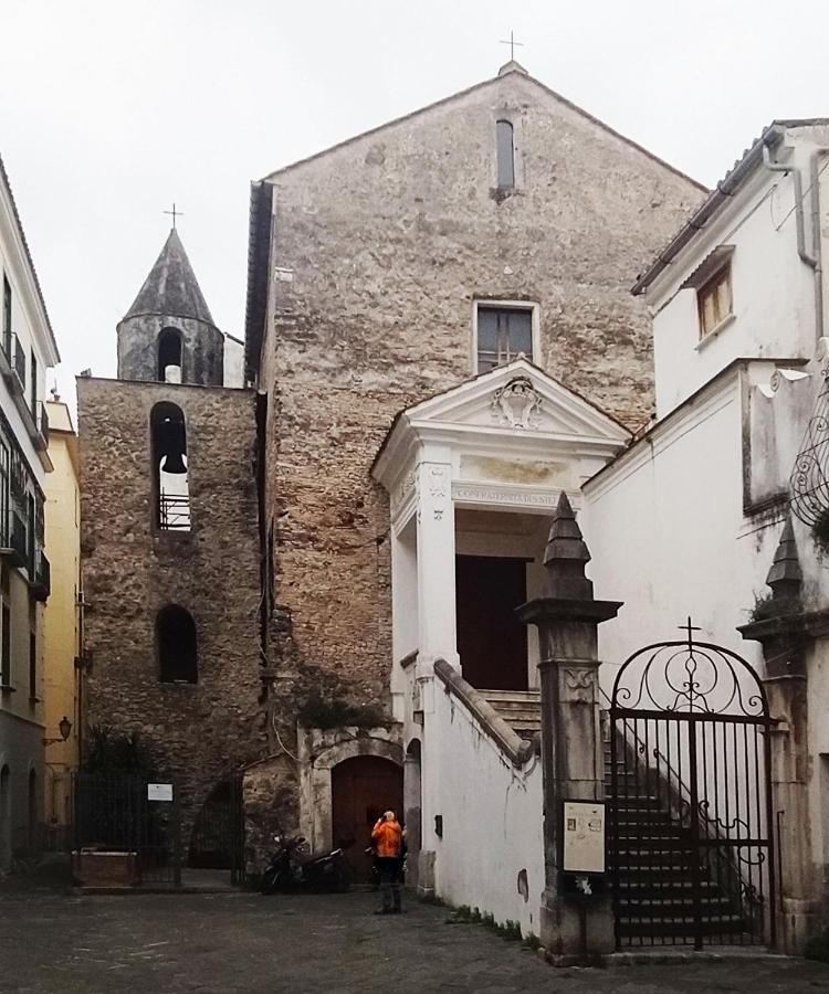 Viatorretta4 Bed & Breakfast Salerno Luaran gambar